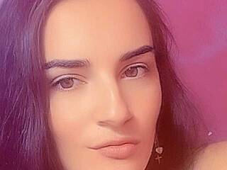 دردشة الفيديو المثيرة Maya101