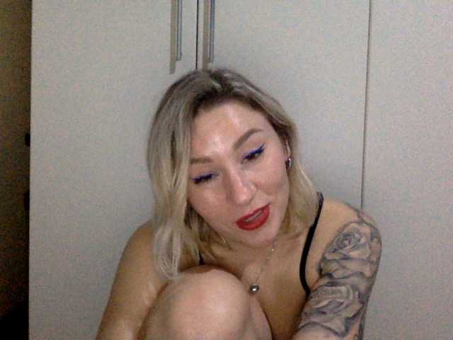 لقطات البث mayafoxx