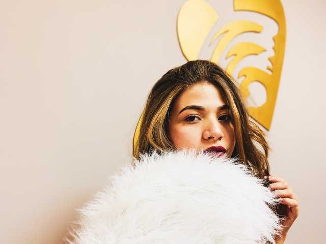 صورة الملف الشخصي MayaGrey