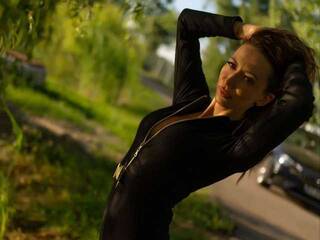 دردشة الفيديو المثيرة MayaHipnoteyes