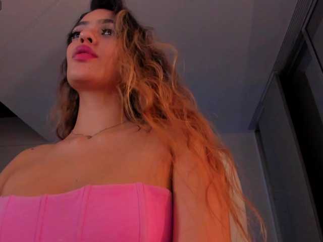 لقطات البث MayaRivera