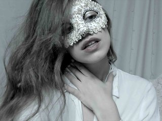 دردشة الفيديو المثيرة mayasweets