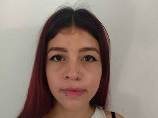 دردشة الفيديو المثيرة MayBakir