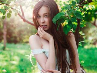 دردشة الفيديو المثيرة MayQMay