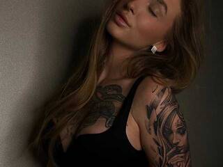 دردشة الفيديو المثيرة AnlinaW