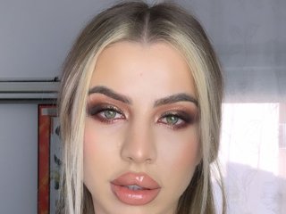 دردشة الفيديو المثيرة Megan-Ros