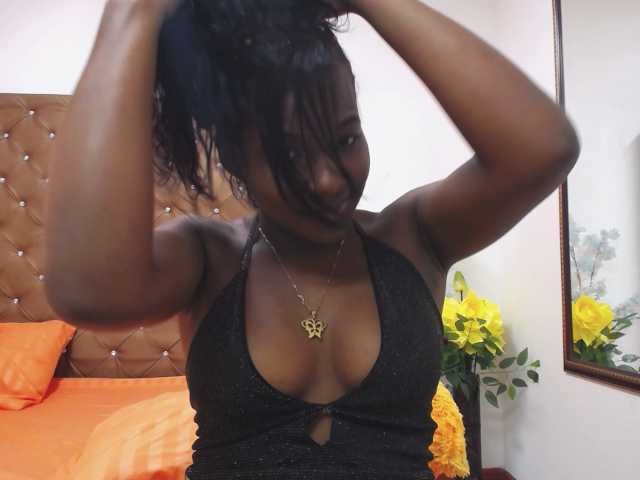 لقطات البث MelaniaTomson