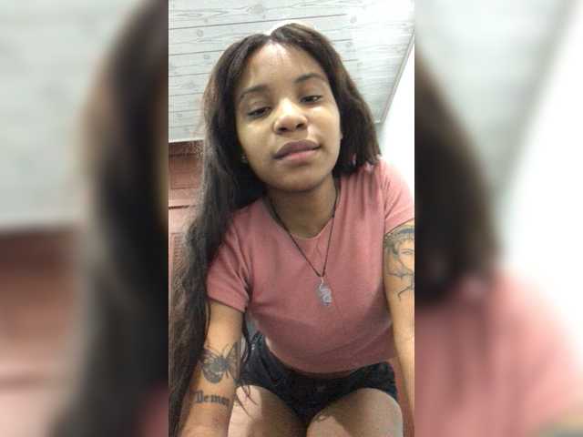 لقطات البث MELISAHERRERA