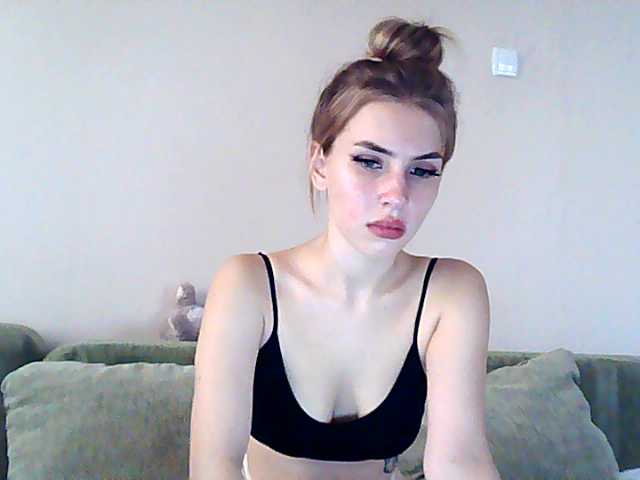 لقطات البث MelissaMia