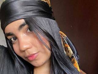 دردشة الفيديو المثيرة melodiipierce1