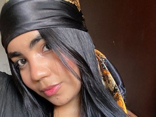دردشة الفيديو المثيرة melodiipierce1