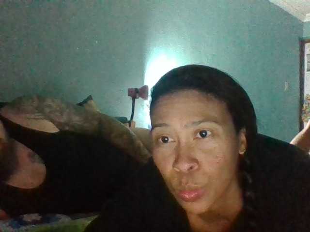 لقطات البث MelSmokesHere