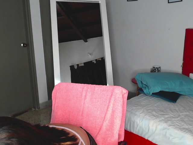 لقطات البث Merlyn-jimene