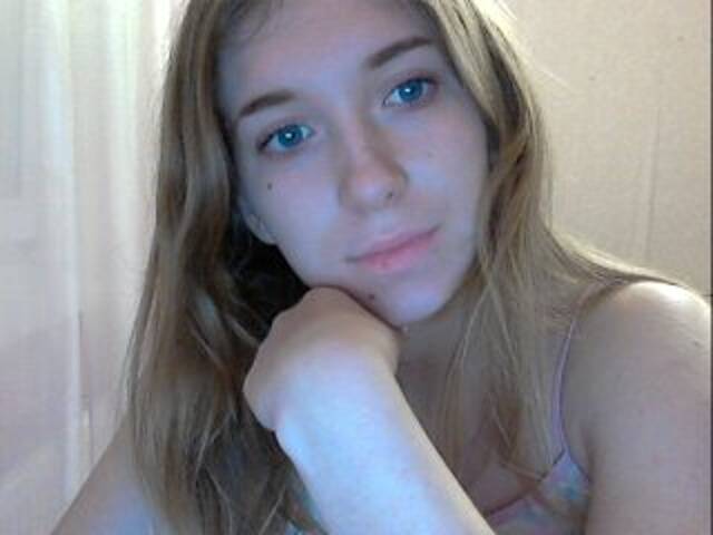 لقطات البث meryylin