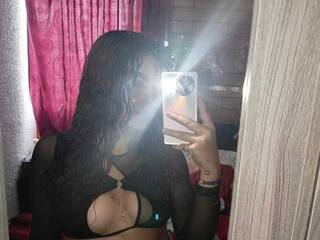 دردشة الفيديو المثيرة Mia--foxed