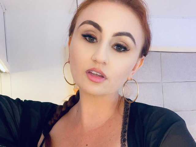 صورة الملف الشخصي mia-lourence