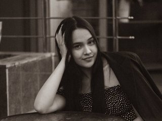 دردشة الفيديو المثيرة _Sweetie_