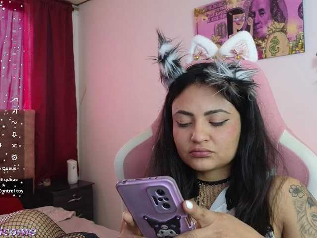 لقطات البث MiaAngel