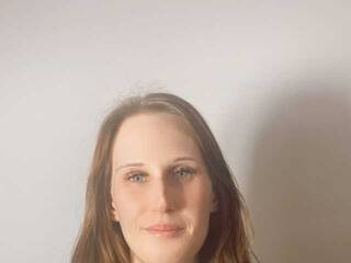 دردشة الفيديو المثيرة MiaCharming