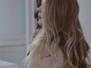 دردشة الفيديو المثيرة MiaDevil29