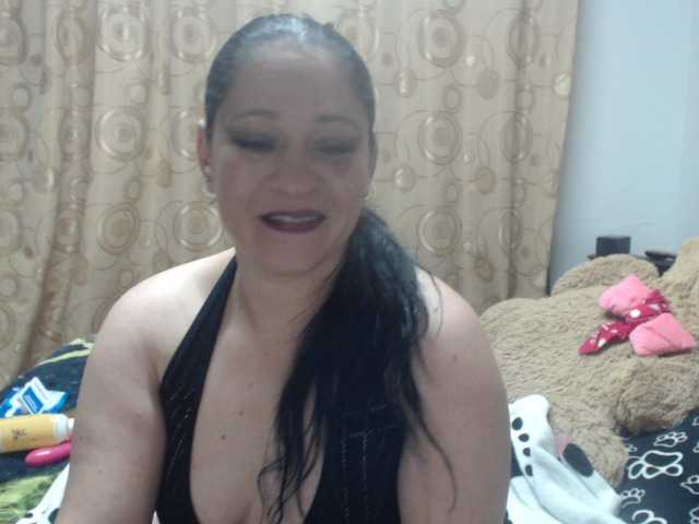 لقطات البث miaeyes