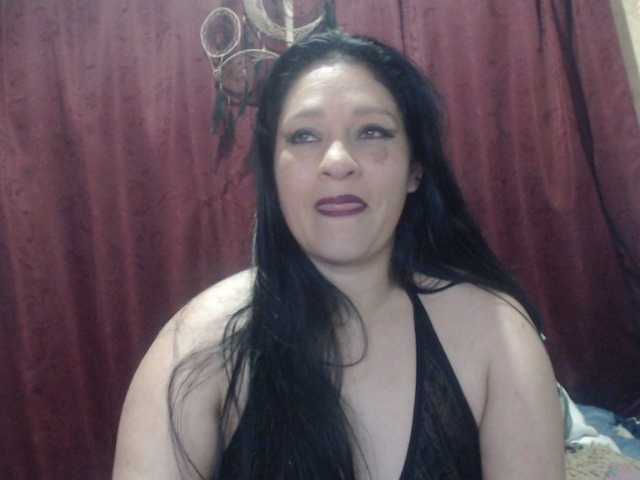 لقطات البث miaeyes