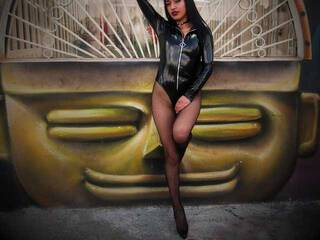 دردشة الفيديو المثيرة MiaFetish