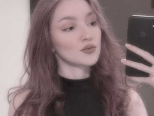 صورة الملف الشخصي MiaHot