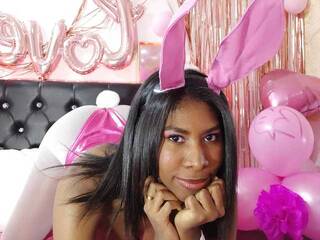 دردشة الفيديو المثيرة miaJohnson