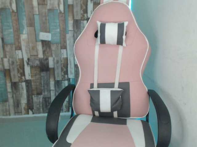 لقطات البث MiaRizos