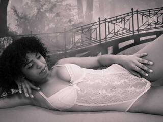 دردشة الفيديو المثيرة MiaSanders