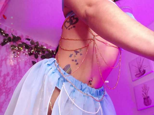 Hello♥ This week my squirt it's on discount !! ask for it and lets have fun♥ My fav tip are 27-57-77 -777 lets see if u can make me blush♥IG@miasanttos0 @remain Cum show with my fingers and domi clit @total