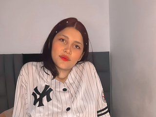 دردشة الفيديو المثيرة miathompson99