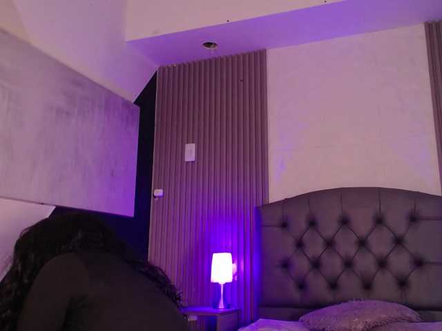 لقطات البث MiaVega