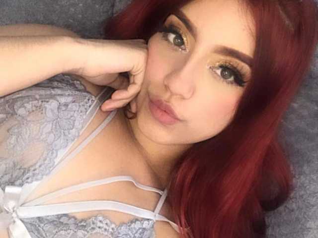 صورة الملف الشخصي MiaWhite