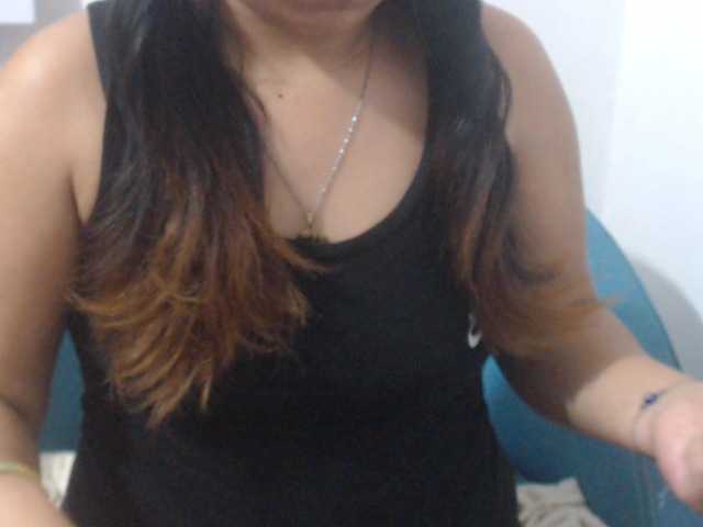 لقطات البث Michellmommi0