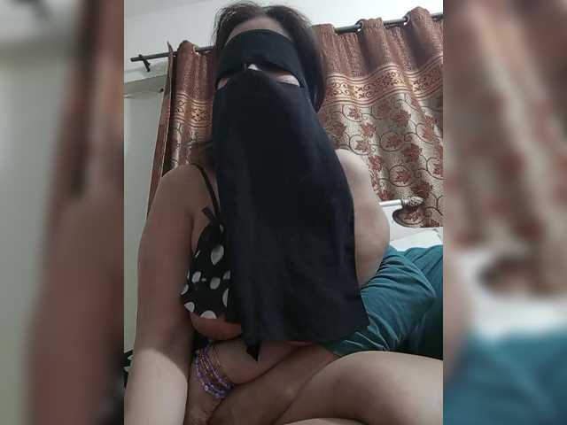 لقطات البث Middeleastcouple