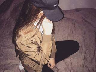 دردشة الفيديو المثيرة mikascharm