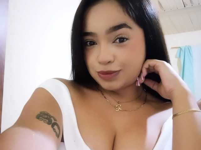 صورة الملف الشخصي Mila-Bloomy