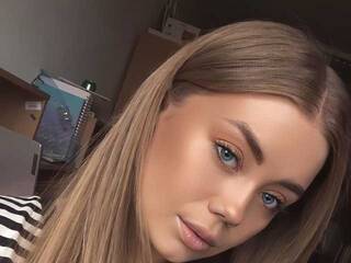 دردشة الفيديو المثيرة MilaFantasy