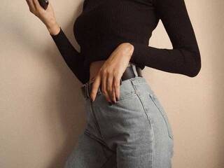 دردشة الفيديو المثيرة Milananew