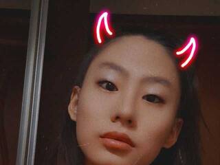 دردشة الفيديو المثيرة MilenaMiller