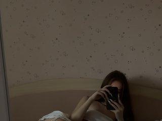 دردشة الفيديو المثيرة MilkyBless