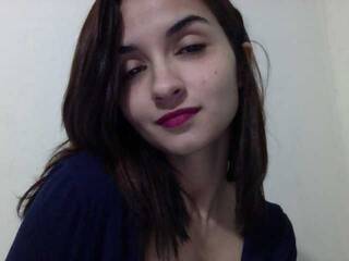 دردشة الفيديو المثيرة MillaBurn