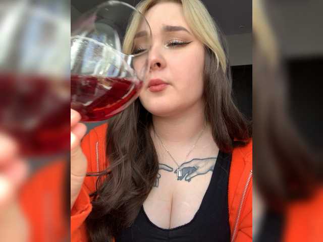 لقطات البث Millkerykitty