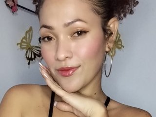 دردشة الفيديو المثيرة milu_curly