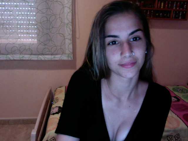 لقطات البث Milyna