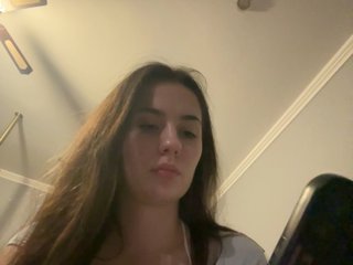 دردشة الفيديو المثيرة MilysyaMilsss