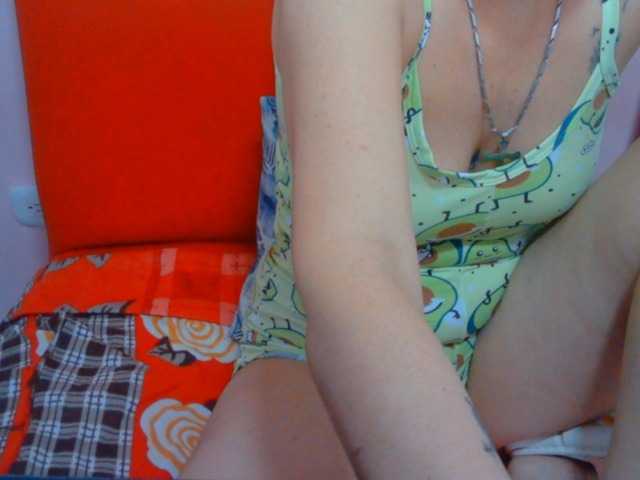 لقطات البث mimisexxxa