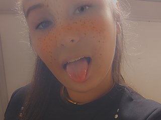 دردشة الفيديو المثيرة Minettesexy24